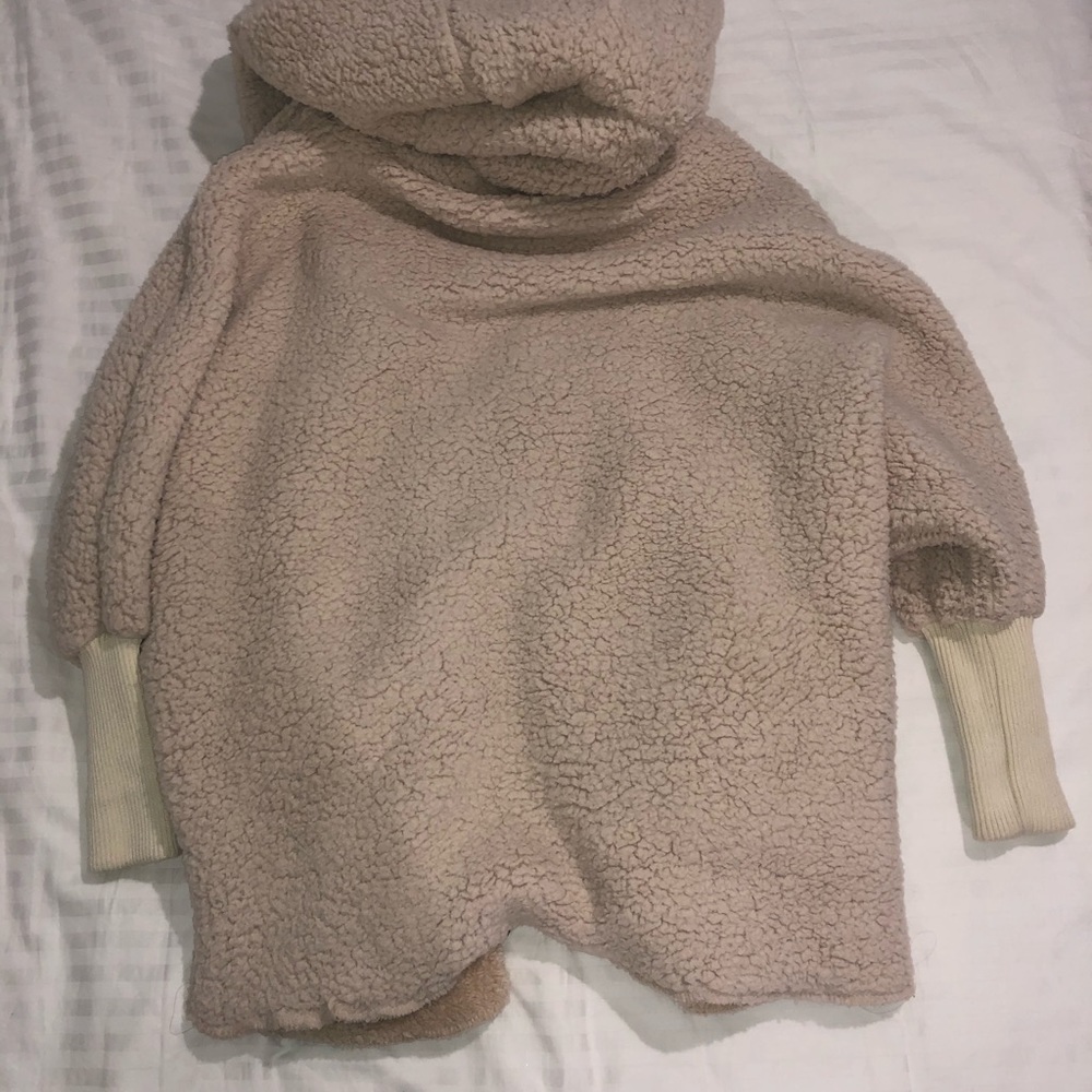 Shearling jacket - Picture 2 of 3